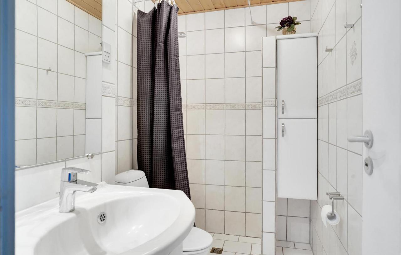 Beach Front Apartment In Fano With Wifi Экстерьер фото